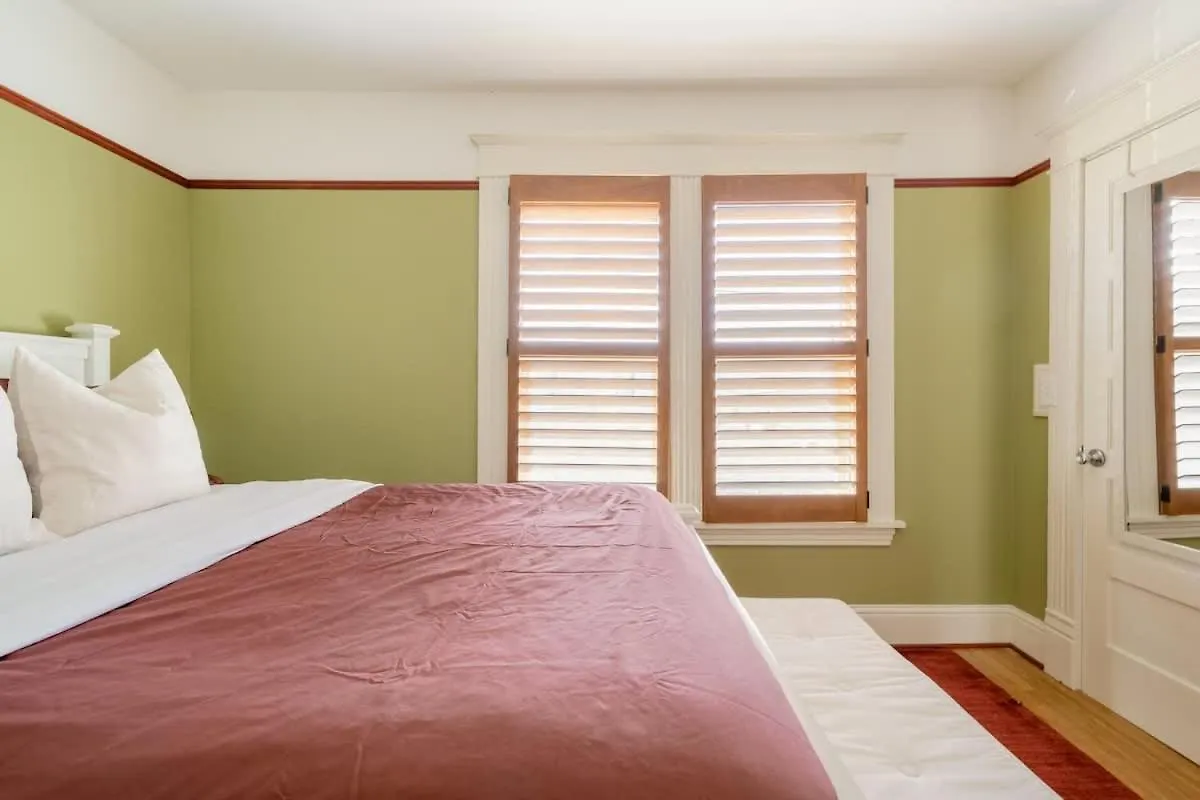Stay Portland - Sun-Filled Home In Buckman Neighborhood With 2Brs Casa de Férias