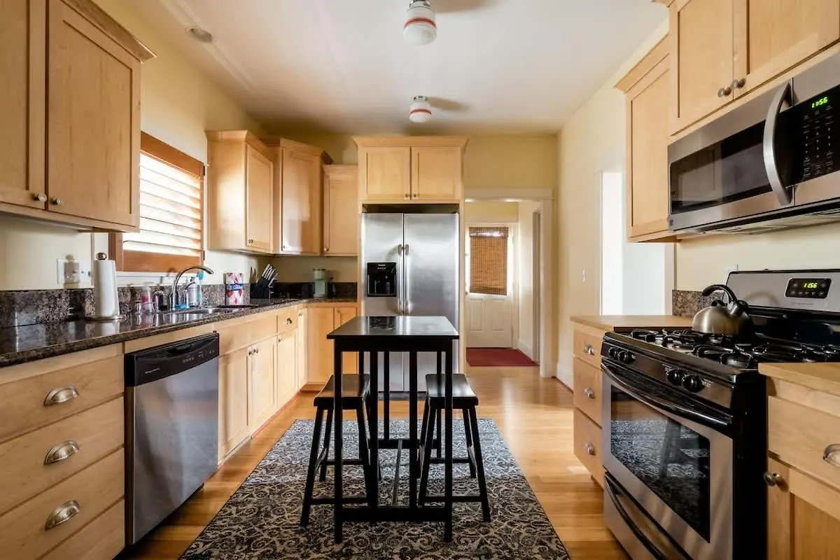 Stay Portland - Sun-Filled Home In Buckman Neighborhood With 2Brs 0*,