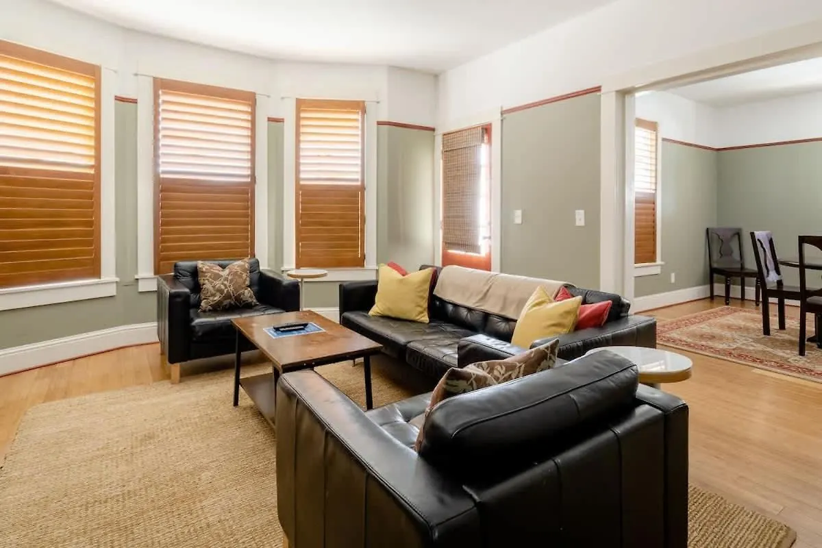Stay Portland - Sun-Filled Home In Buckman Neighborhood With 2Brs Casa de Férias
